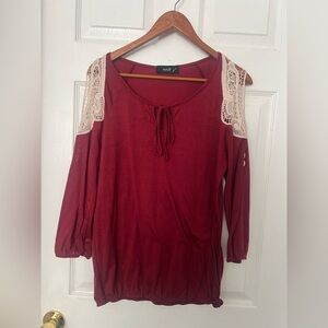 NAIF Women's Rust Top with Lace Accents